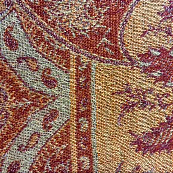 Paisley Patterned Textile - Picture 5 of 12